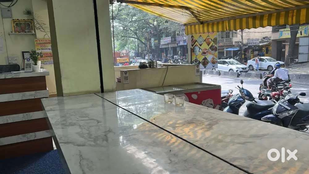 North Indian  and Chinese assistant cook