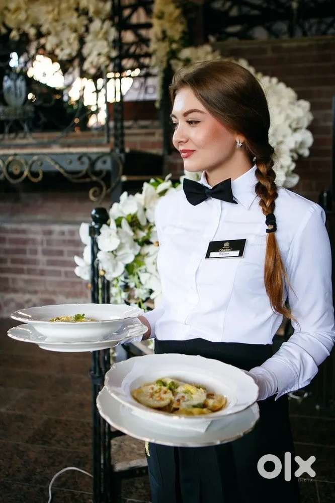 Urgent need service waiter girls