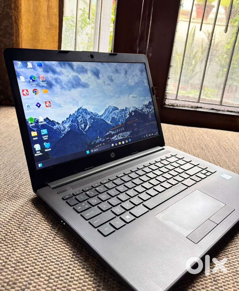 HP 240 G7 Laptop  i5 8th Gen  4GB RAM  1TB HDD  Great Condition
