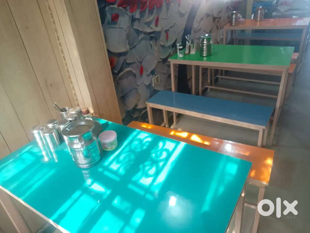 Restaurant 10 Tables & 20 Benches