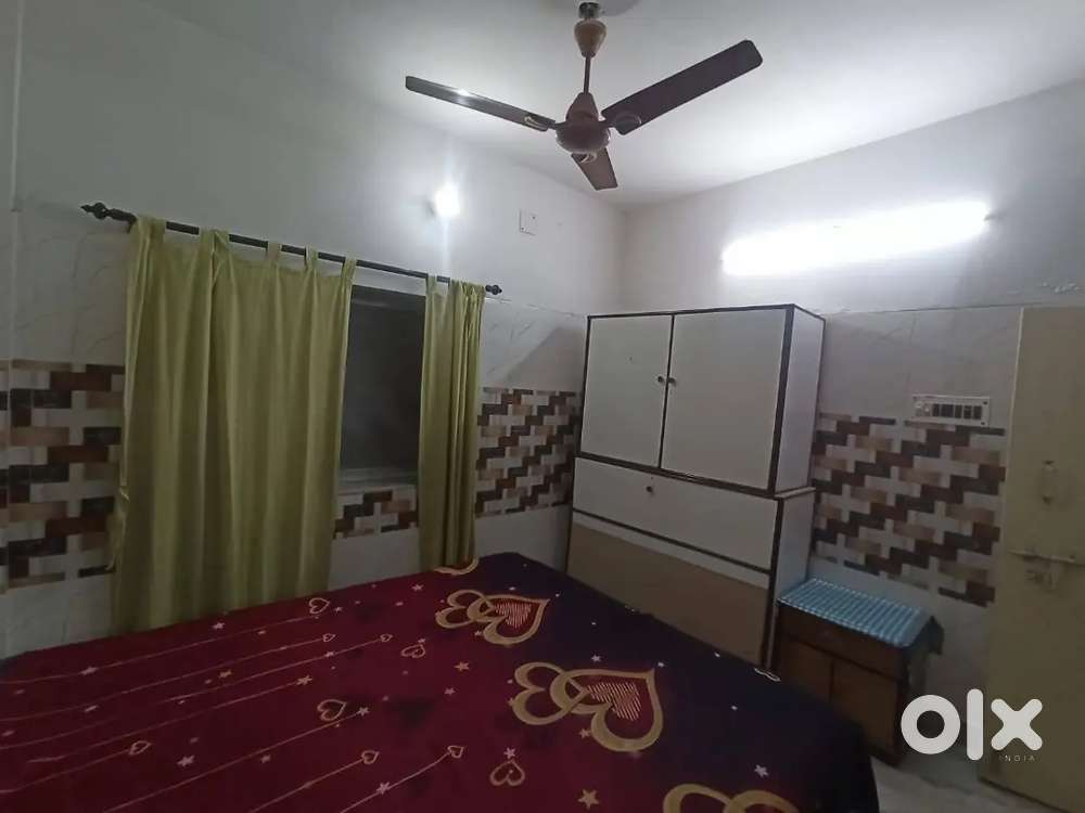 1BHK Fully furnished for bachelors and couple