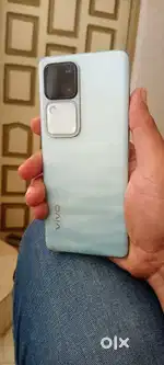 Vivo v30  fullkit box