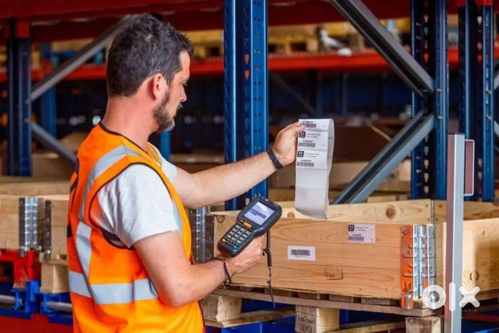 100+ vacancies are opened in werehouse company
