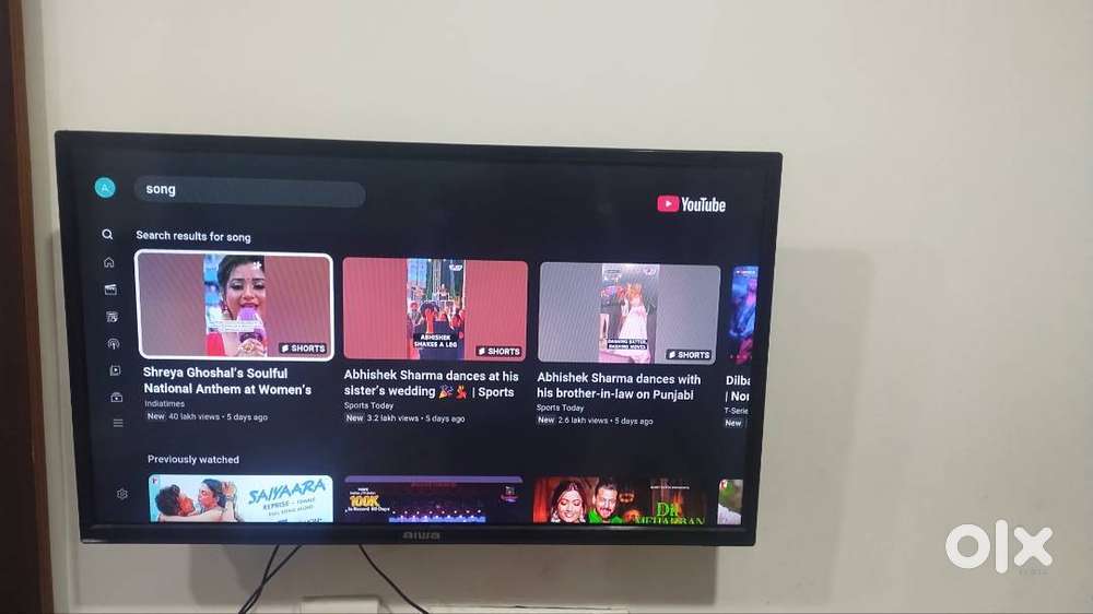 32 Inch TV