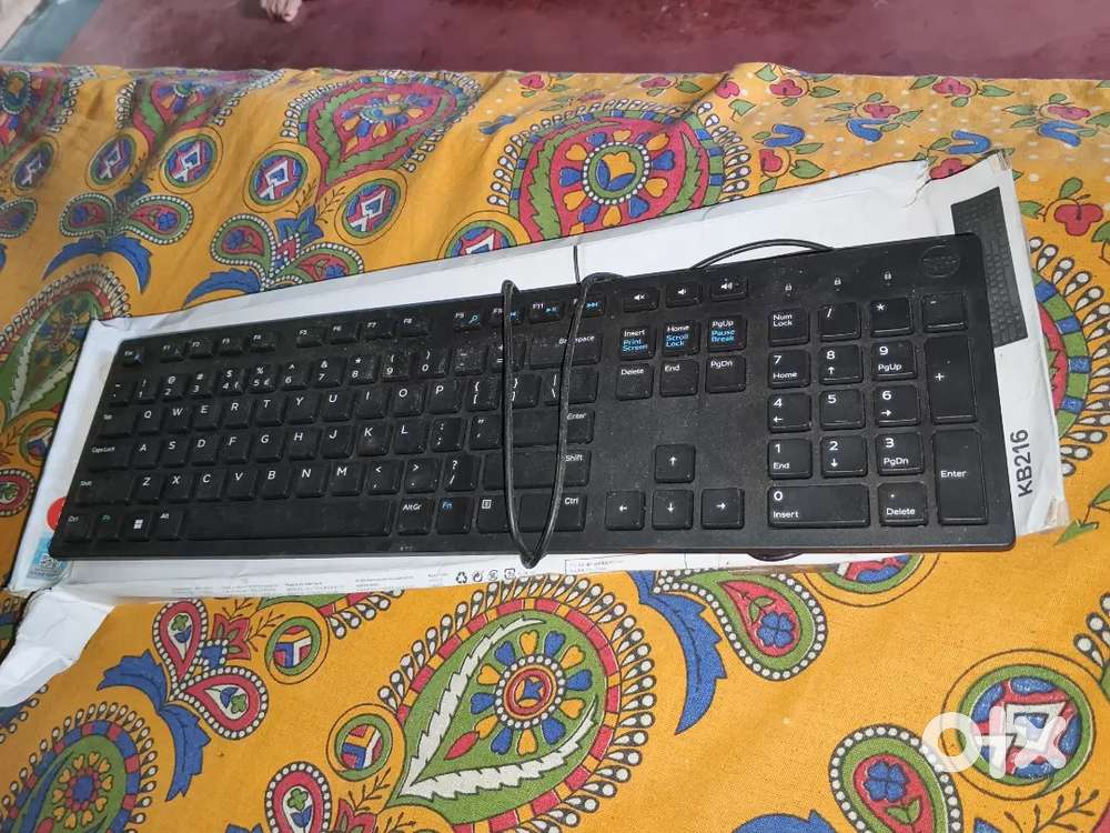 Dell wired keypad, unused, with bill box, urgent sell