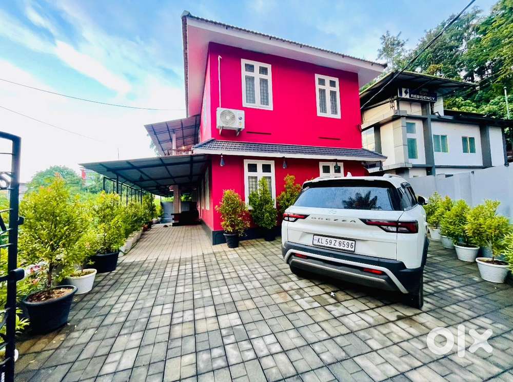 Running Homestay Hostel for sale or lease kalpetta town
