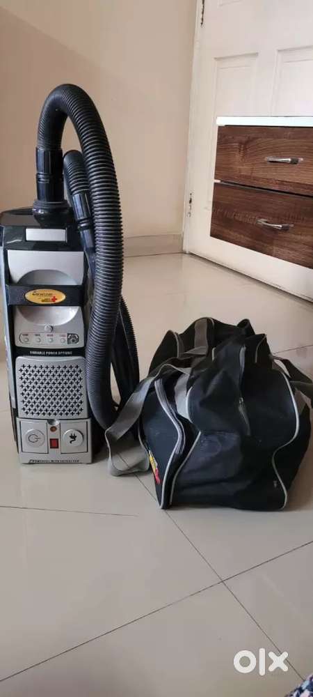 EUREKA FORBES VACUUM CLEANER