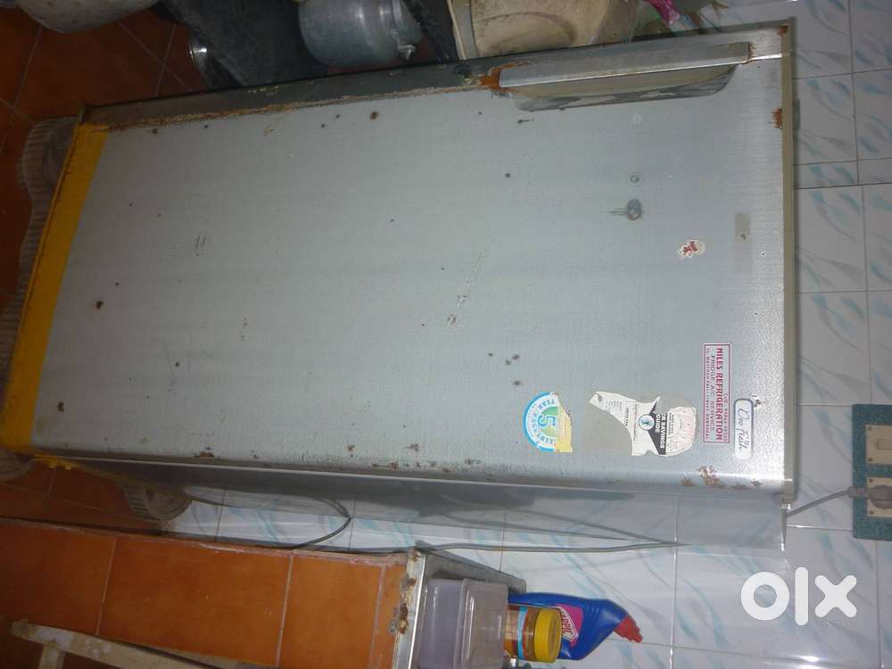 Fridge (single door) (Deo Fresh) for Sale in Karaikal