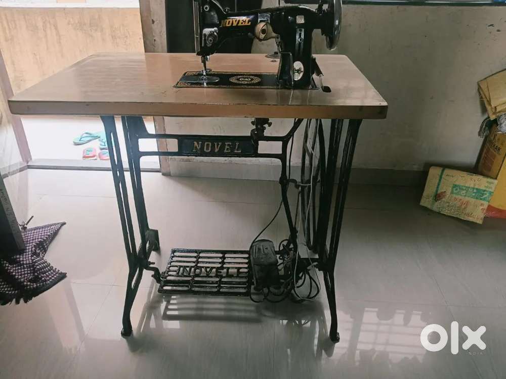 I want to sell my sewing machine urgently.