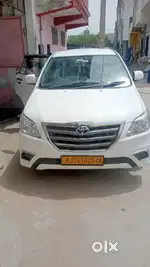 Toyota Innova 2015 Diesel Well Maintained