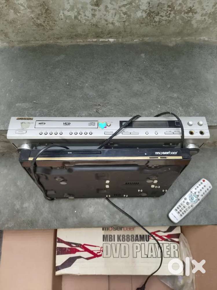 Dvd and cd player