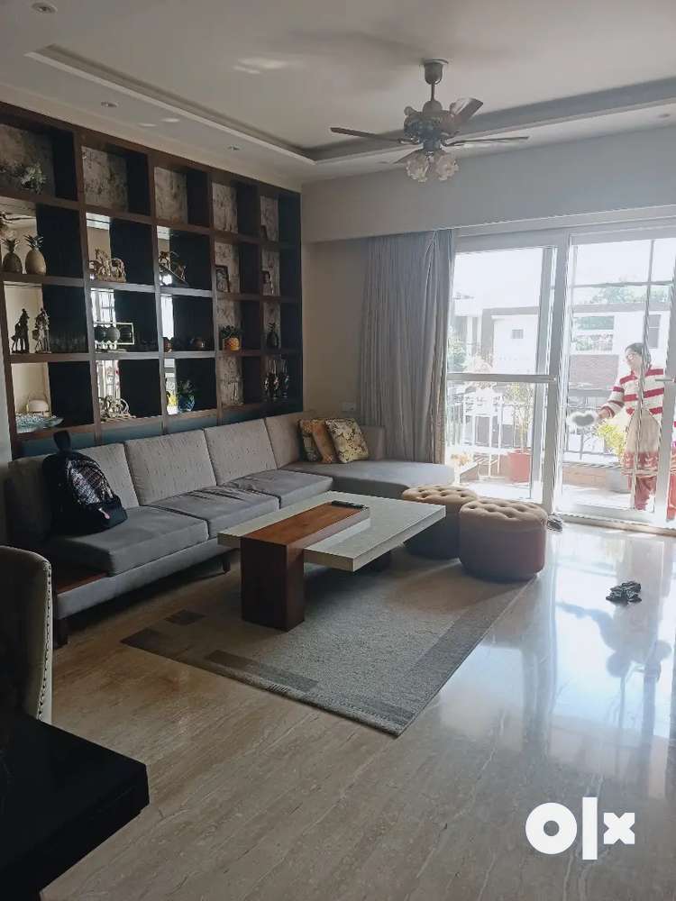 Newly kanal ultramodern floor available for Rent