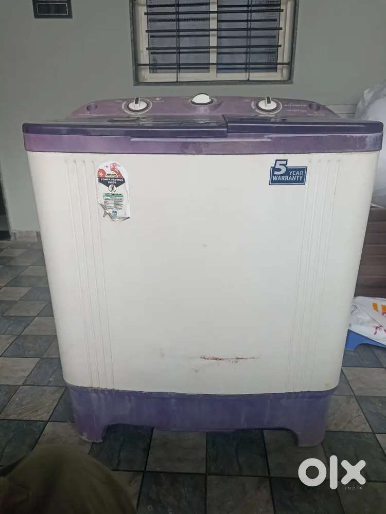 Fully working condition semi automatic washing machine
