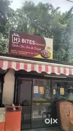 H2 Bites restaurant cook