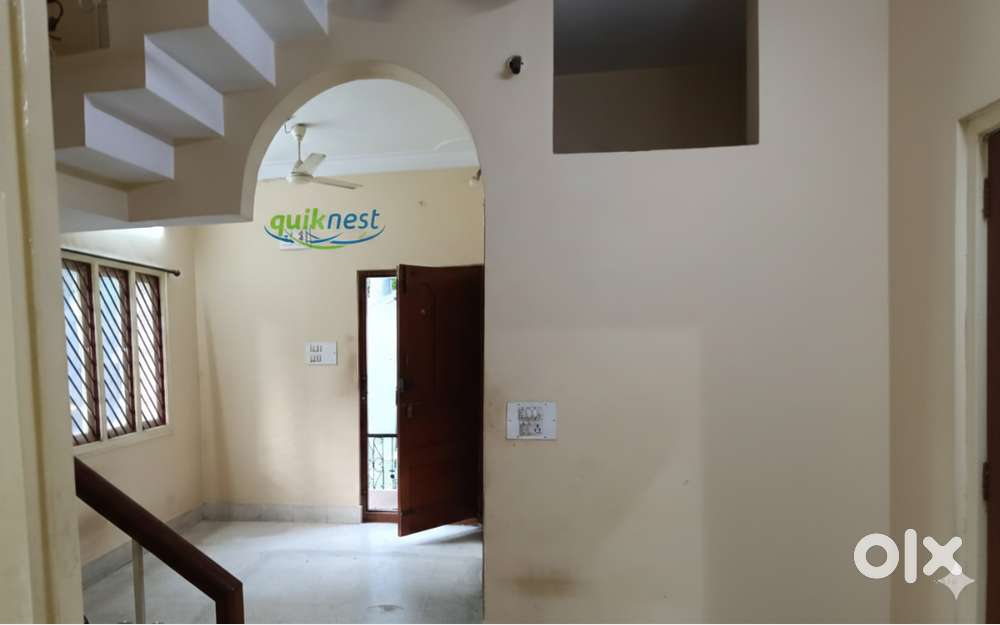 2 BHK Semi-Furnished Duplex for Lease in Vijayanagar