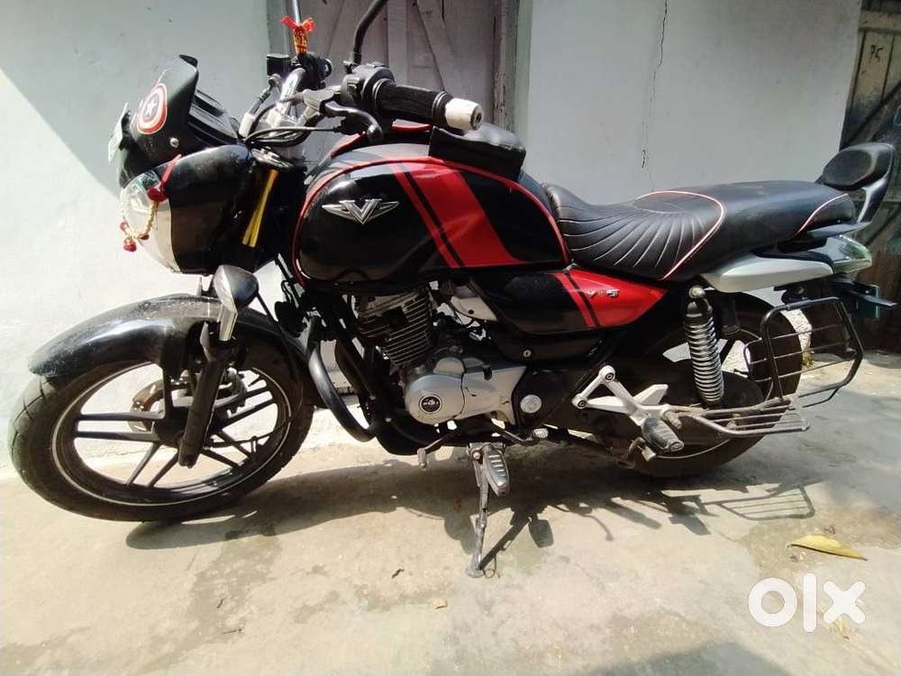 Bajaj v15 vikrant ins good condition