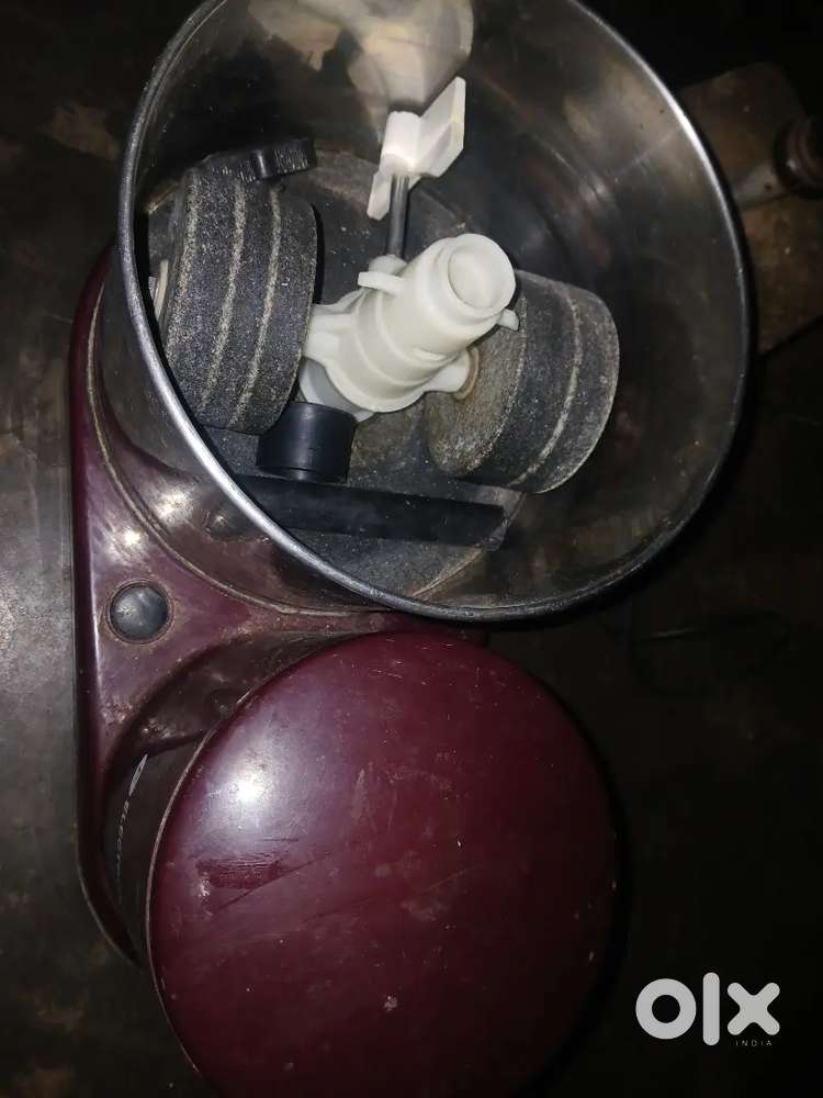 2 Raye గ్రైండర్