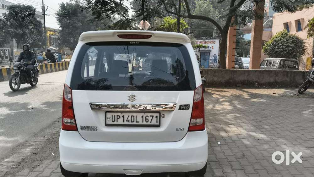 Maruti Suzuki Wagon R LXI CNG Optional, 2017, CNG & Hybrids