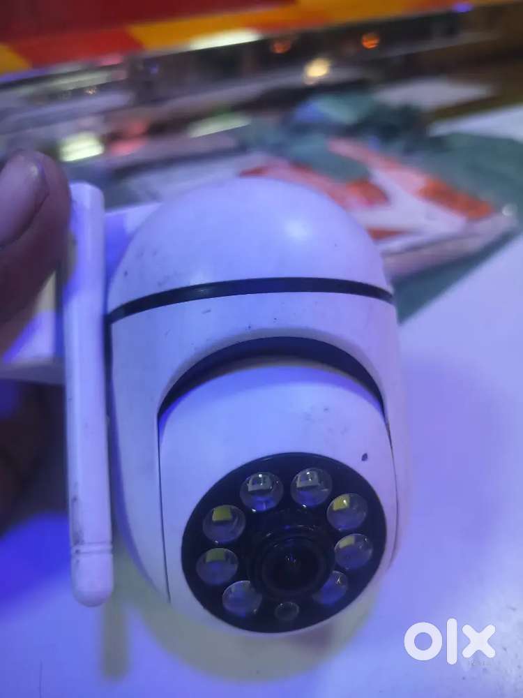 गाड़ी में लगाने वाला कैमरा जो अपन घर बैठे देख सकते हैं वह वाला कैमरे