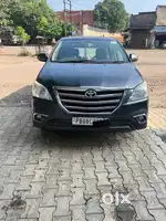 Toyota Innova 2.5 V 7 STR, 2015, Diesel