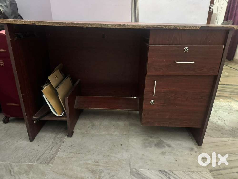 Table for sale in low price