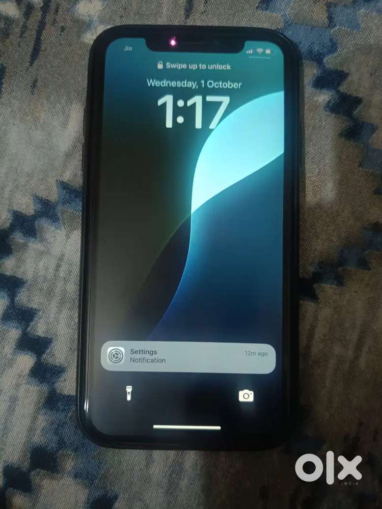 IPhone xr red colour
