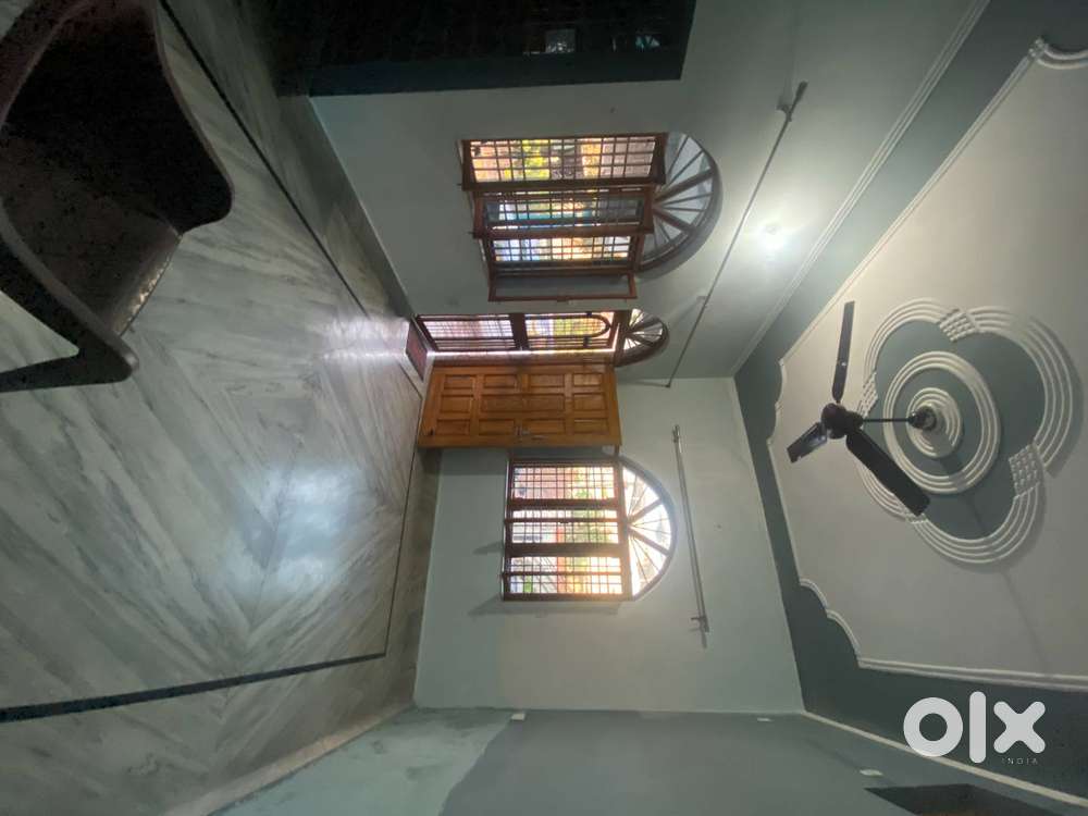 Single Room set with attached bathroom and kitchen