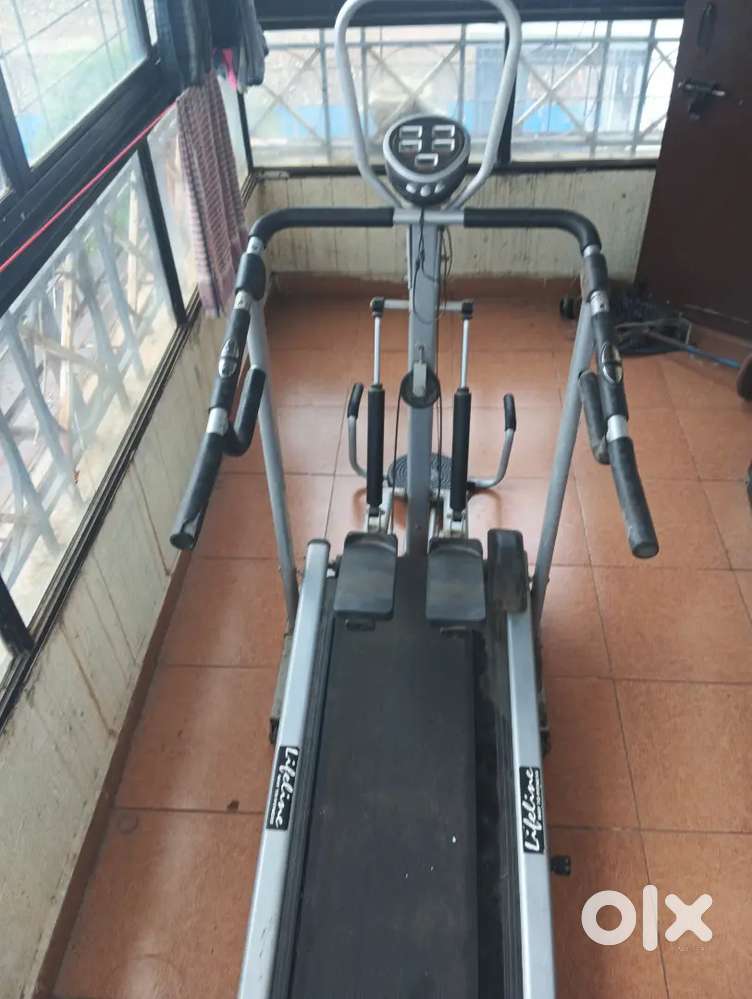 LIFELINE Manual Treadmill for Urgent Sell