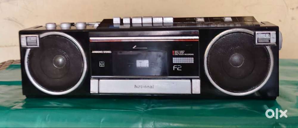 NATIONAL -F2 TAPE RECORDER,FIND COMMANDER VINTAGE FM RADIO