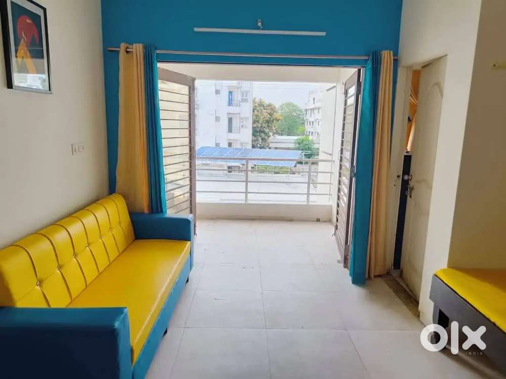 Ganesh boys available (PAYING GUEST house)