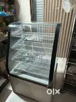 Cake fridge