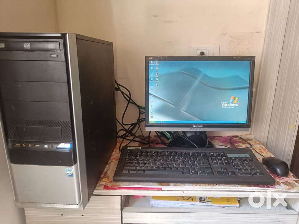 Desktop for sale