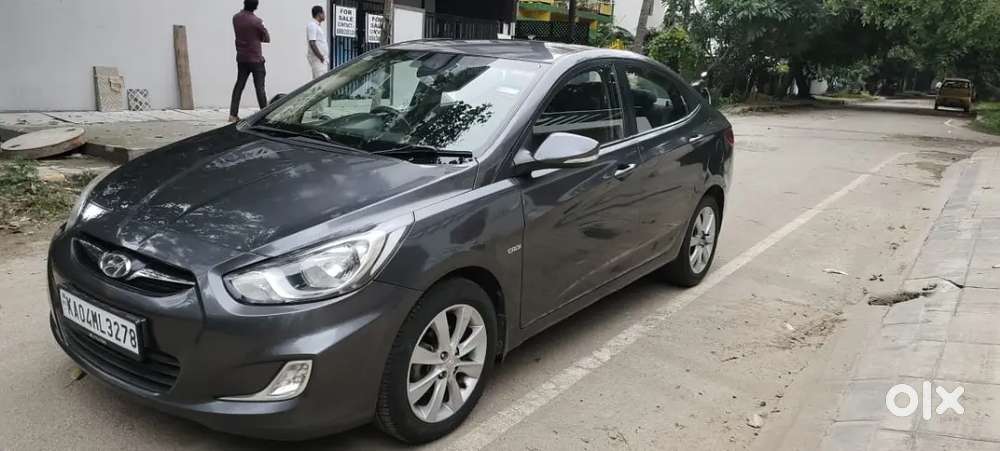 Hyundai Verna 2012