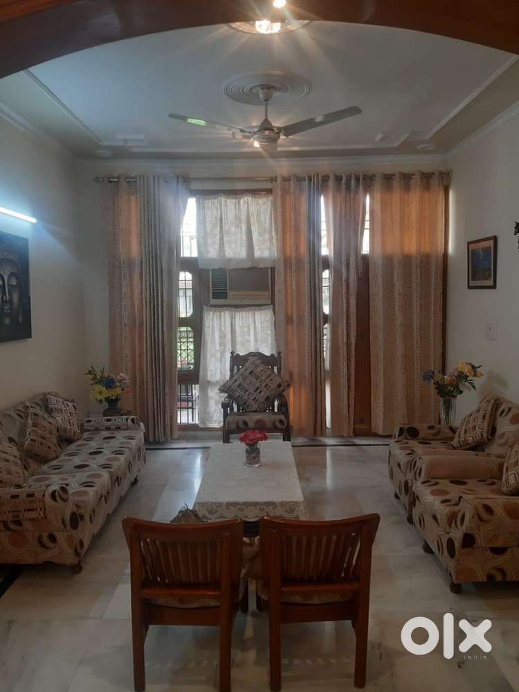Independent 7 marla double storey kothi sector 35 Chandigarh