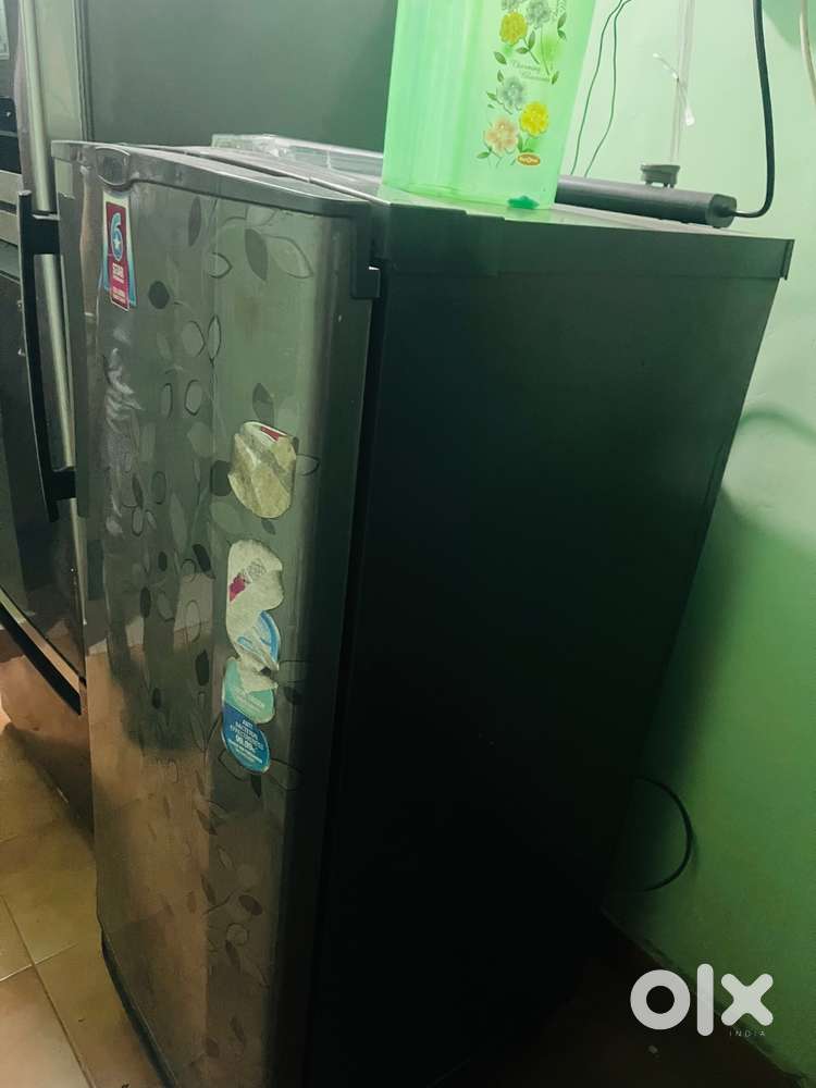 Fridge vasant kunj 165 ltrs