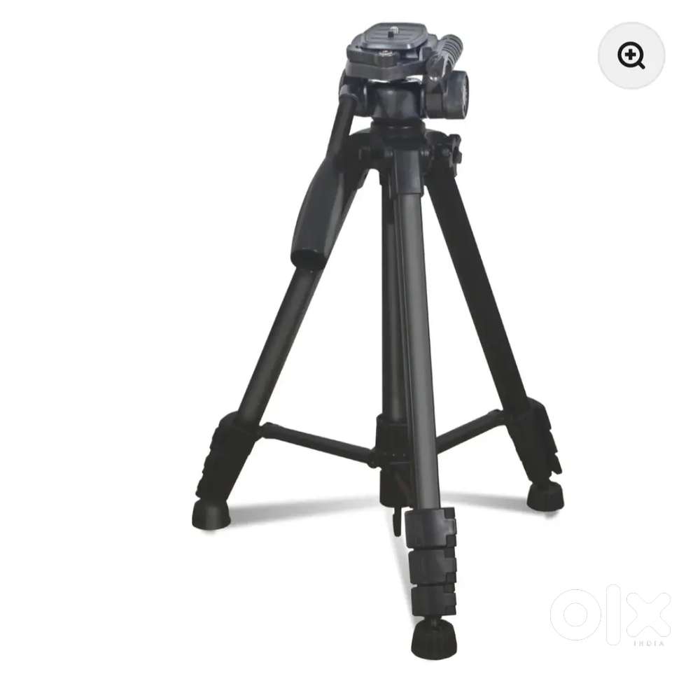 CAMERA TRIPOD ,model 555 DTR 550lt