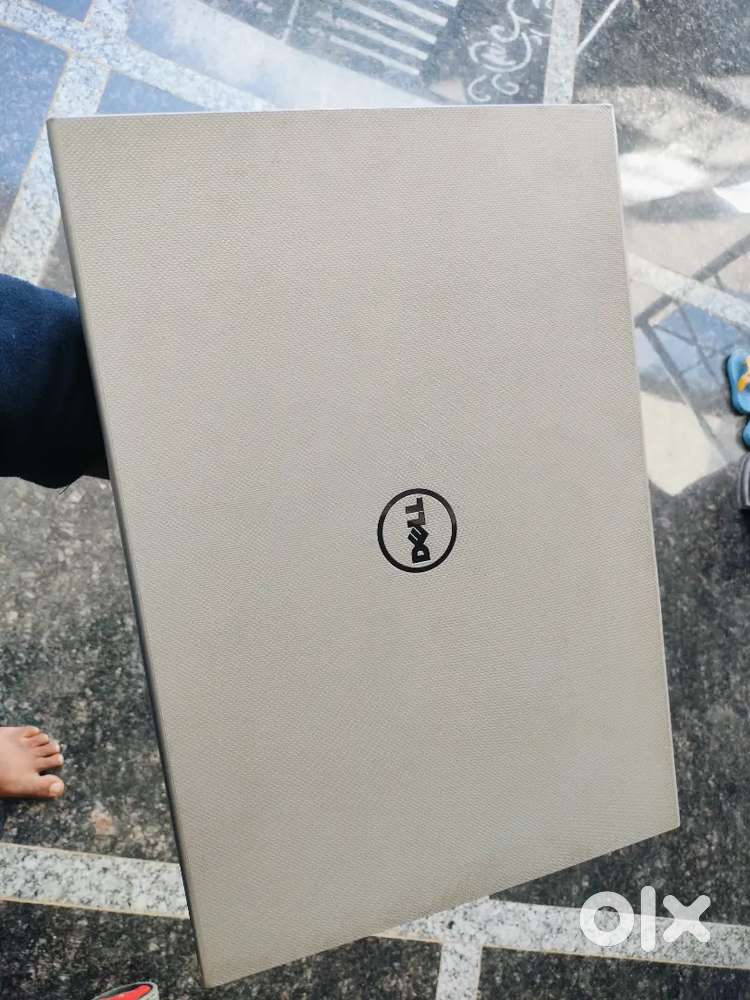 Dell Inspiron great condition cheap bargainers stay away