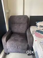 Recliner sofa
