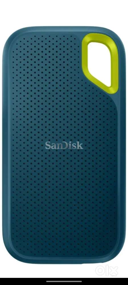 Mint Condition Sandisk SSD hardrive