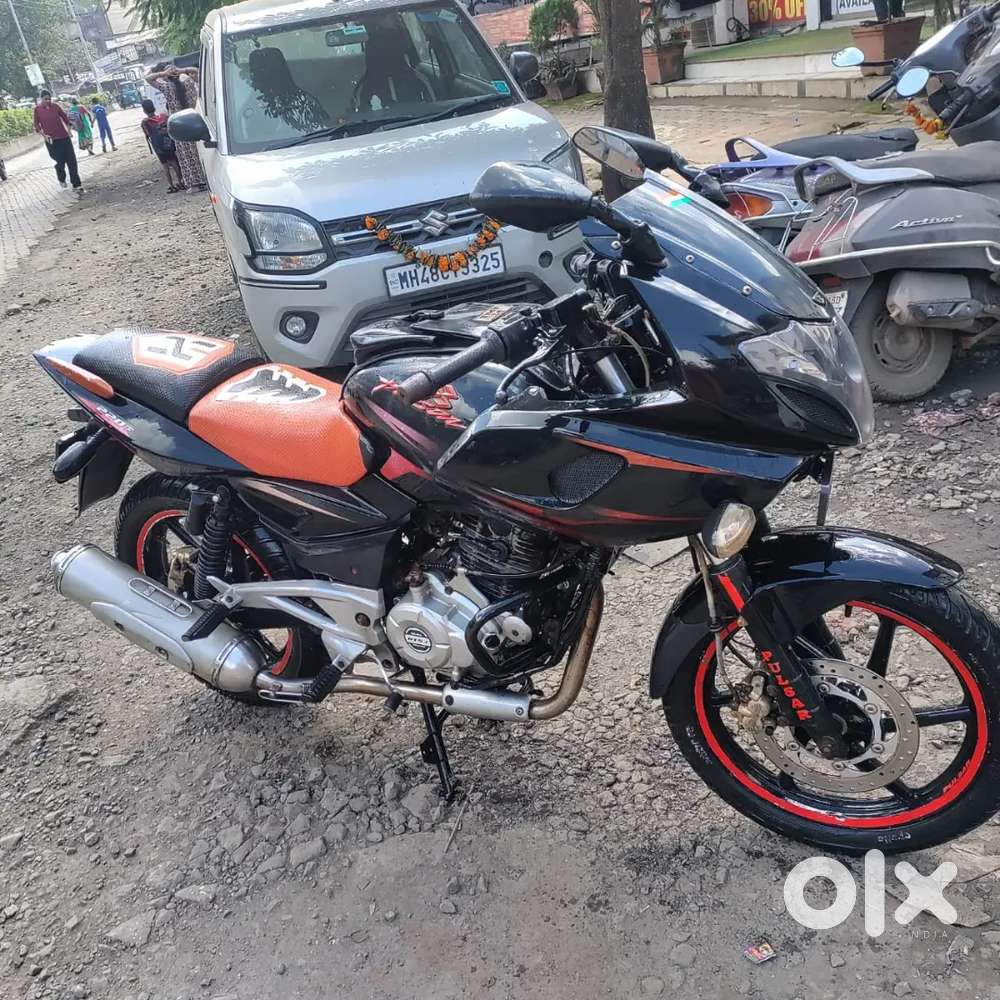 Pulsar 220f