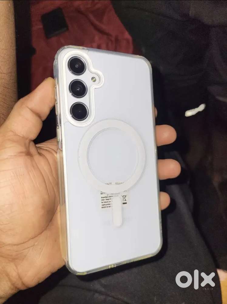 Samsung a35 5g 3 month old phone.