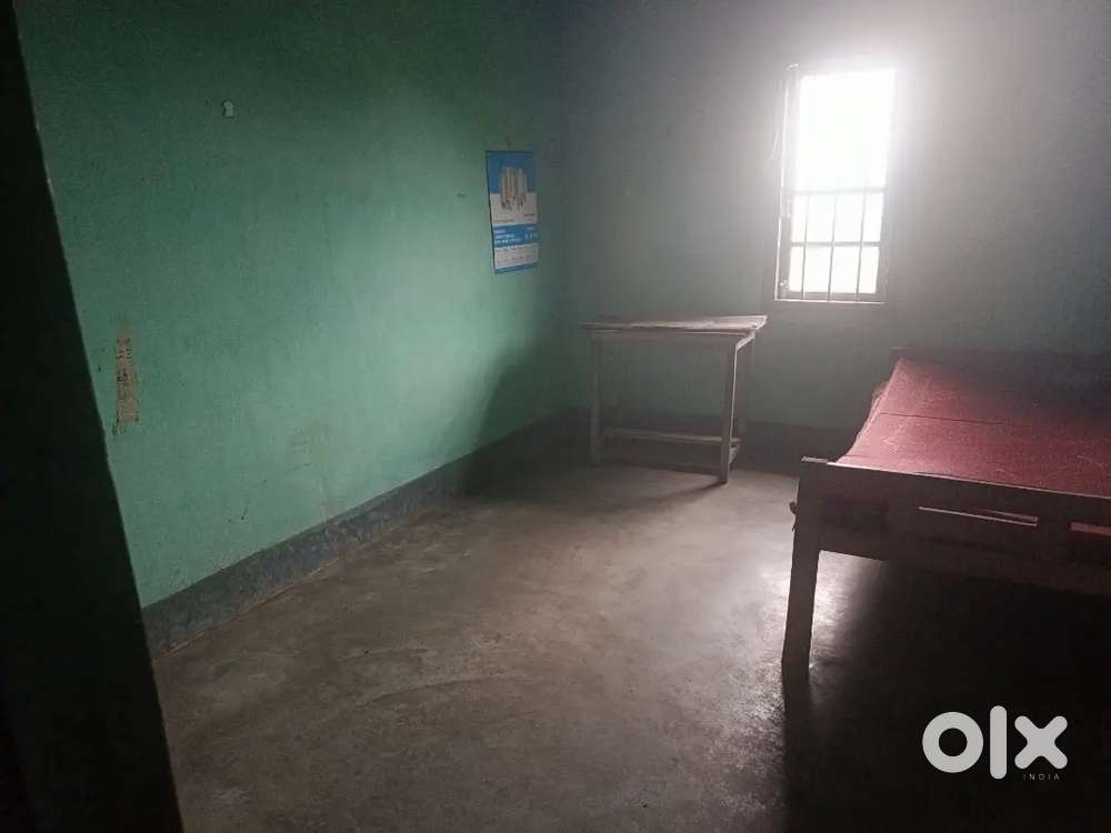Single room available for Rent at santipur