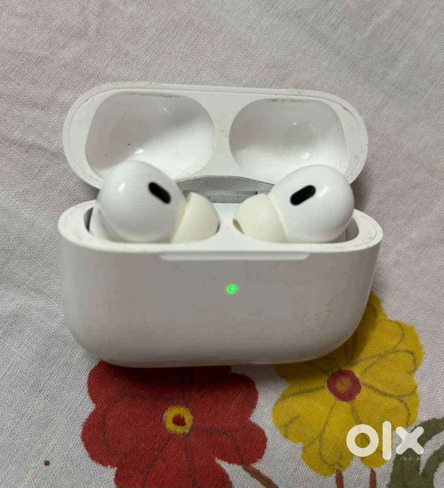 Air pods pro 2 Mag safe charging case lightning
