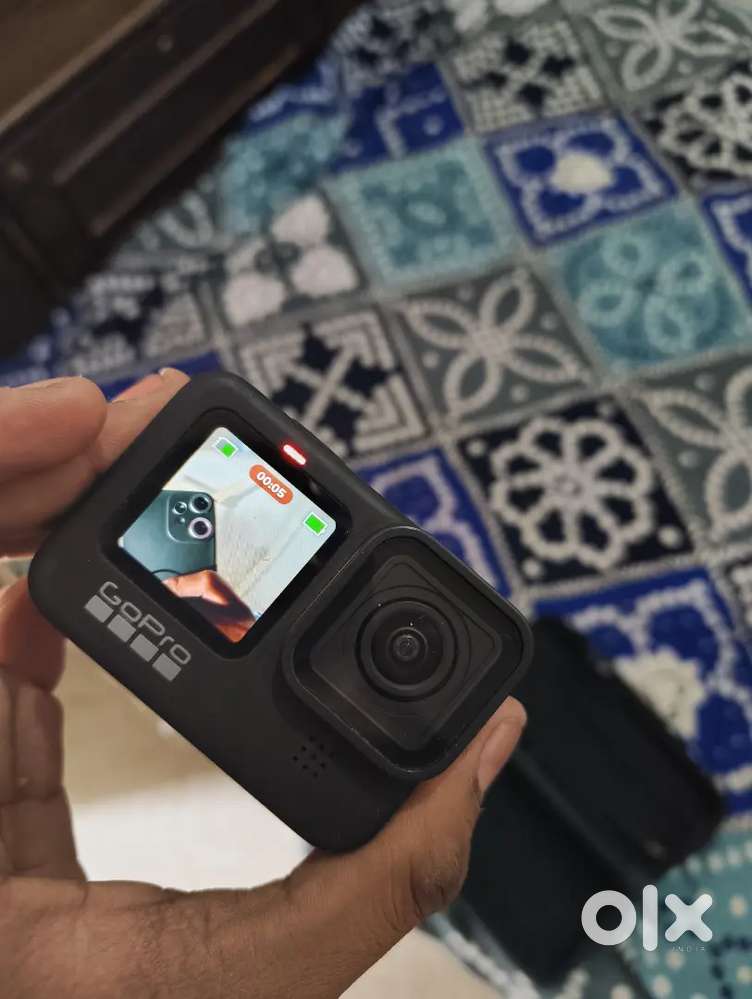 Go pro 9 best condition and sony mic and gopro adopter