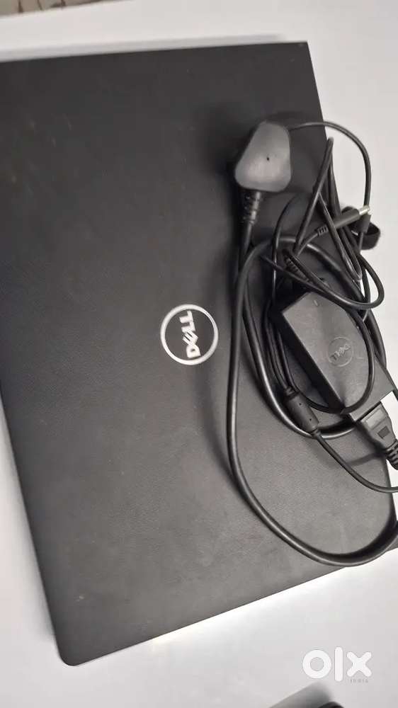 Dell i3 1TB Hard disc Laptop working