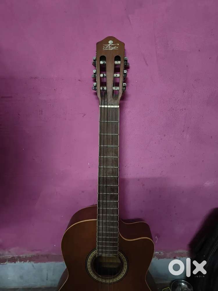 Pluto Nylon Guitar