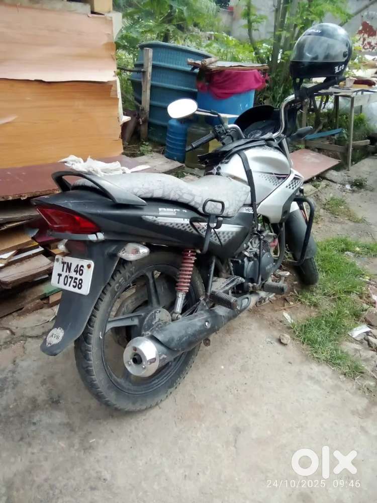 Good condition new battery new tyre new clutch plate low maintenance