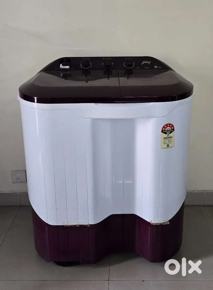 Godrej 9kg semi-automatic washing machine new condition