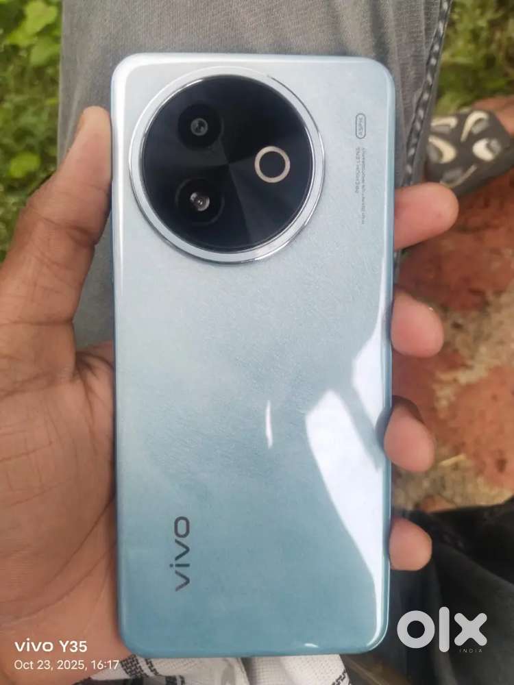 Vivo y39 5g brand new condition full kit