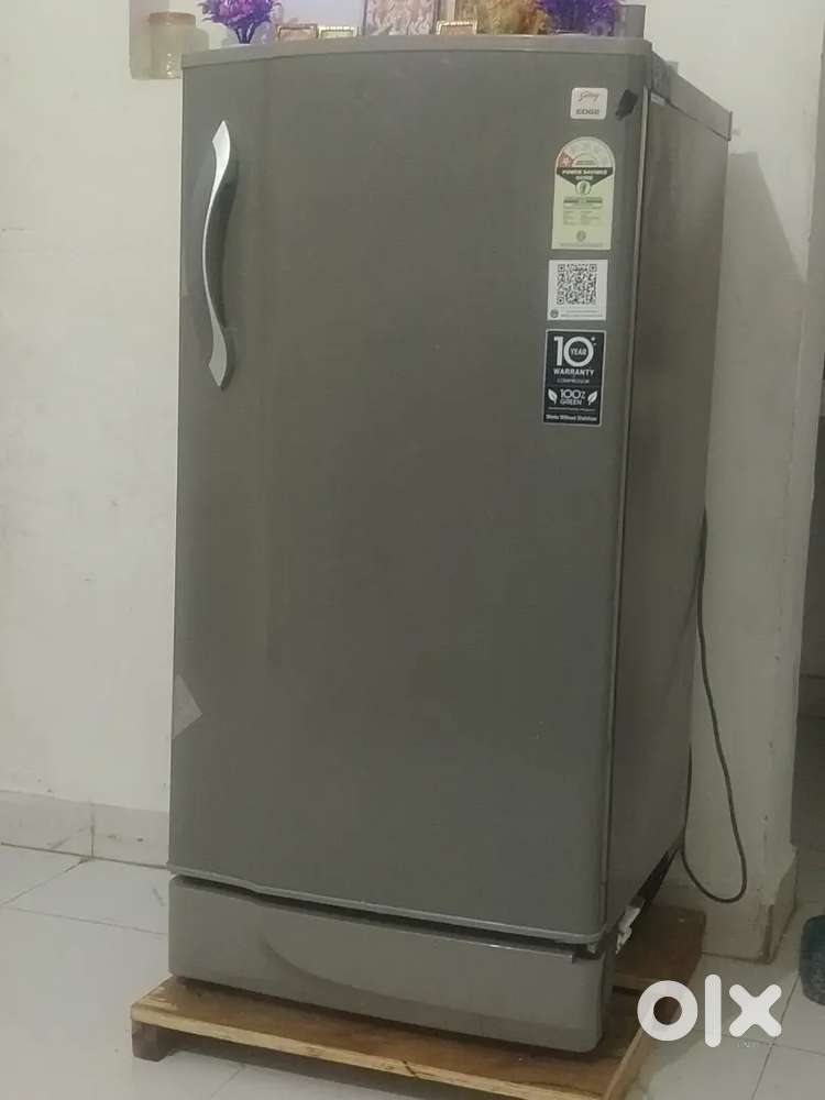Godrej 180L